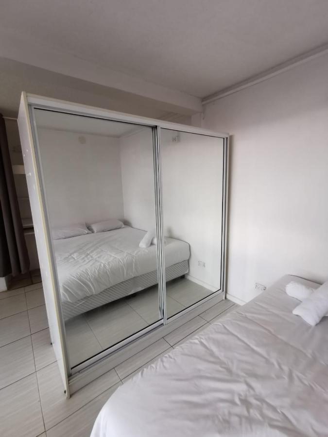 Surfers Holiday Apartments Gold Coast Eksteriør billede