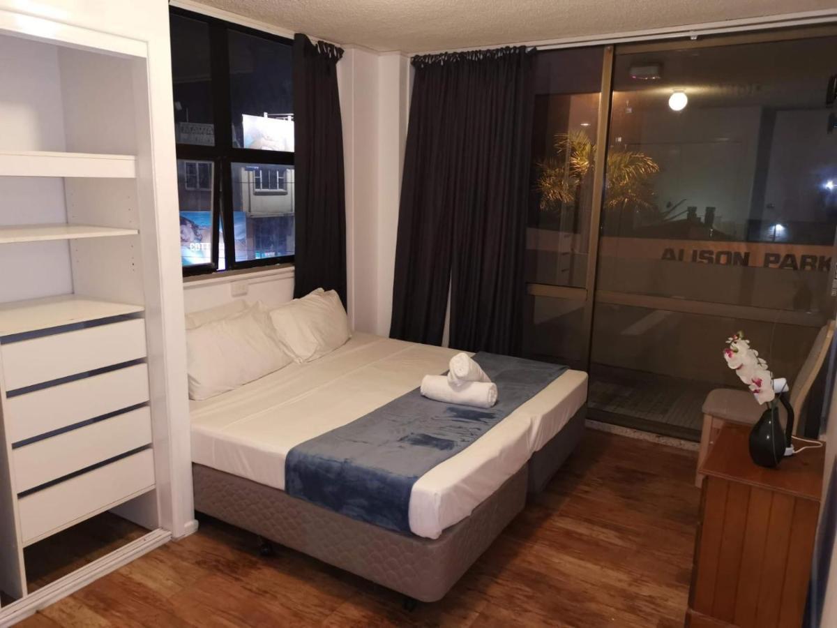 Surfers Holiday Apartments Gold Coast Eksteriør billede